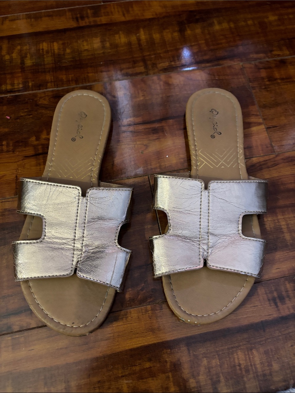 Qupid Metallic Rose Slide Sandals in Rose Gold